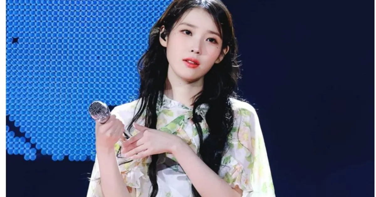 40ccad83d7f17af8a268d46cda93bc9671de1fcd1c4bd4a83835b317d98acb28