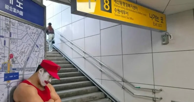 360도 바뀐 군헤븐 근황….JPG