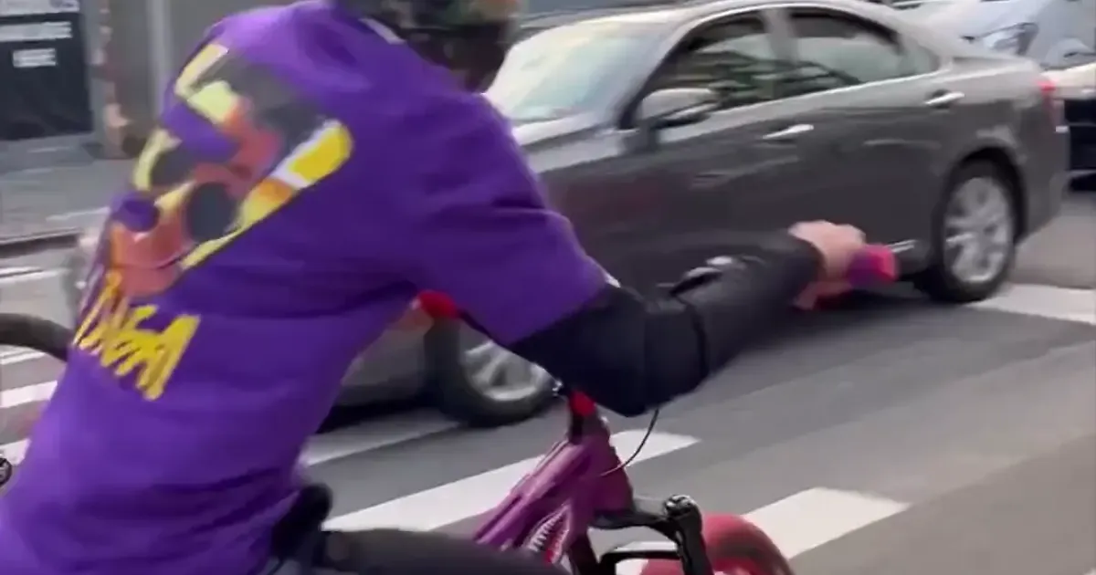 28cfe25da16e331f874a0e0b0af58cbd131a4a2782fd8d8b22526076083b7f6d