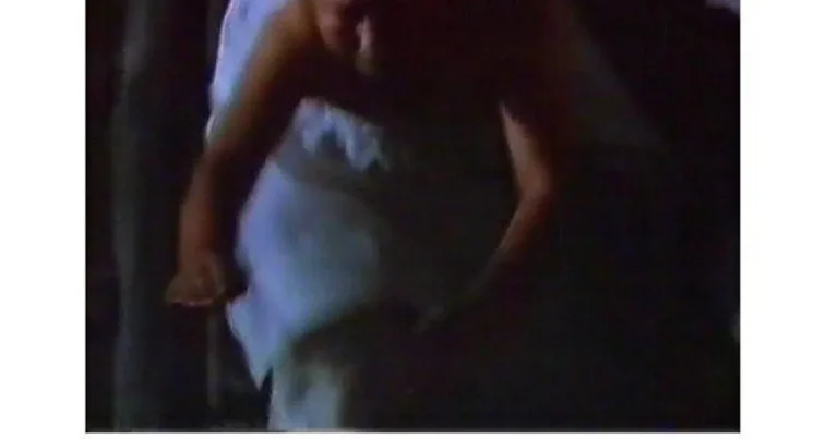 놀래 자빠지는 80년대 국내 에로영화 스토리