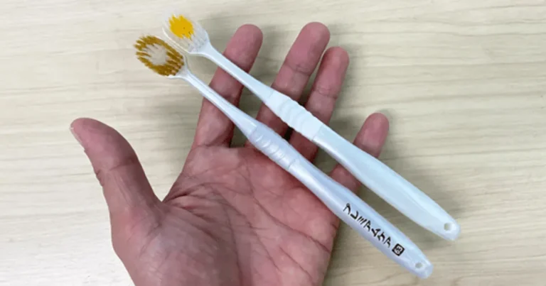 ”이런 칫솔은 쓰지 마세요” 30년 넘게 잘못된 칫솔을 쓰고 있었습니다.