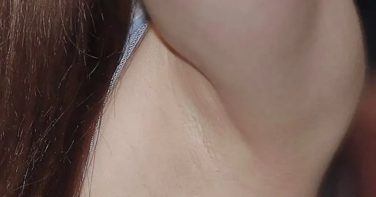 114516ea38fd62fbace385aaafc375fe19e178155fde8b844d6eb43bbce73c77