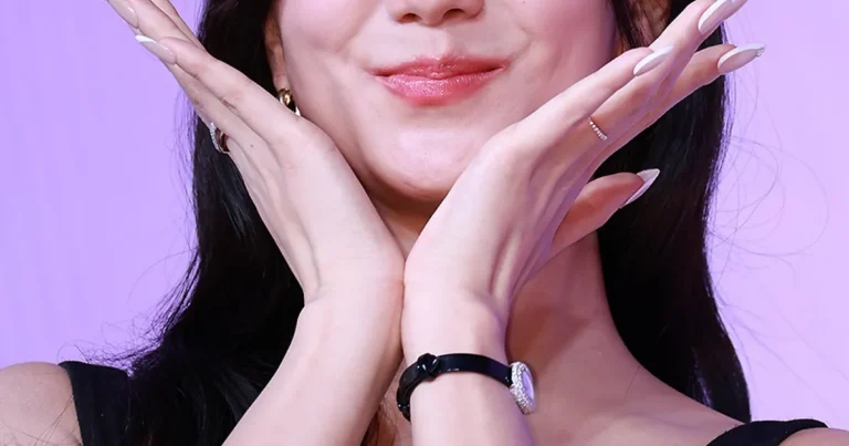 지수, 칸 시리즈 어워즈 라이징 스타상 수상 “블랙핑크와 팬들에게 감사”