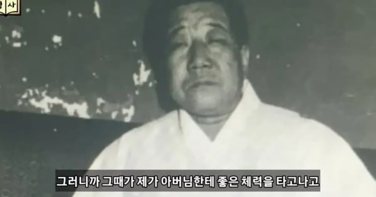 7a61d4a171f963454b3b33dd4986e19fba988aee80b86ed29fb99afb1ecccb6e