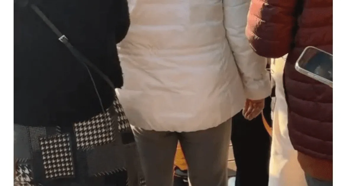 E6ea7366e440d8e31229253aa1eb365dc08a48910ef8d8e27d1986620403e880